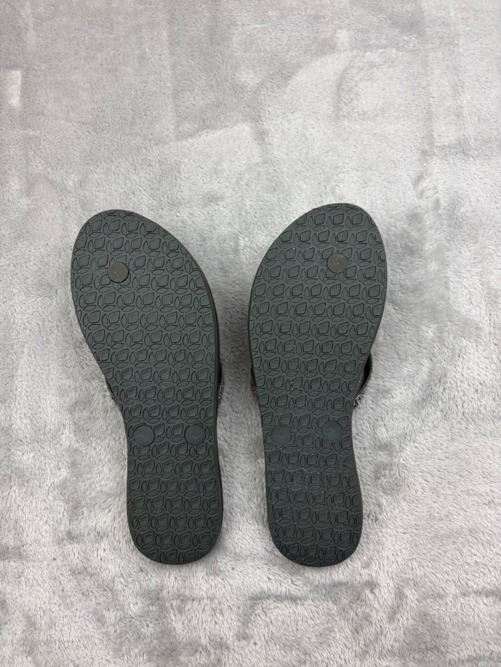 Reef Flip-Flop Sandals Women's Size 6-7 - Picture 7 of 12